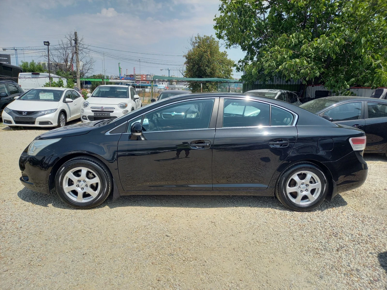 Toyota Avensis КАТО НОВА, 161 Х.КМ, СЕРВИЗНА КНИЖКА, SOL, 1.8 147 - изображение 7