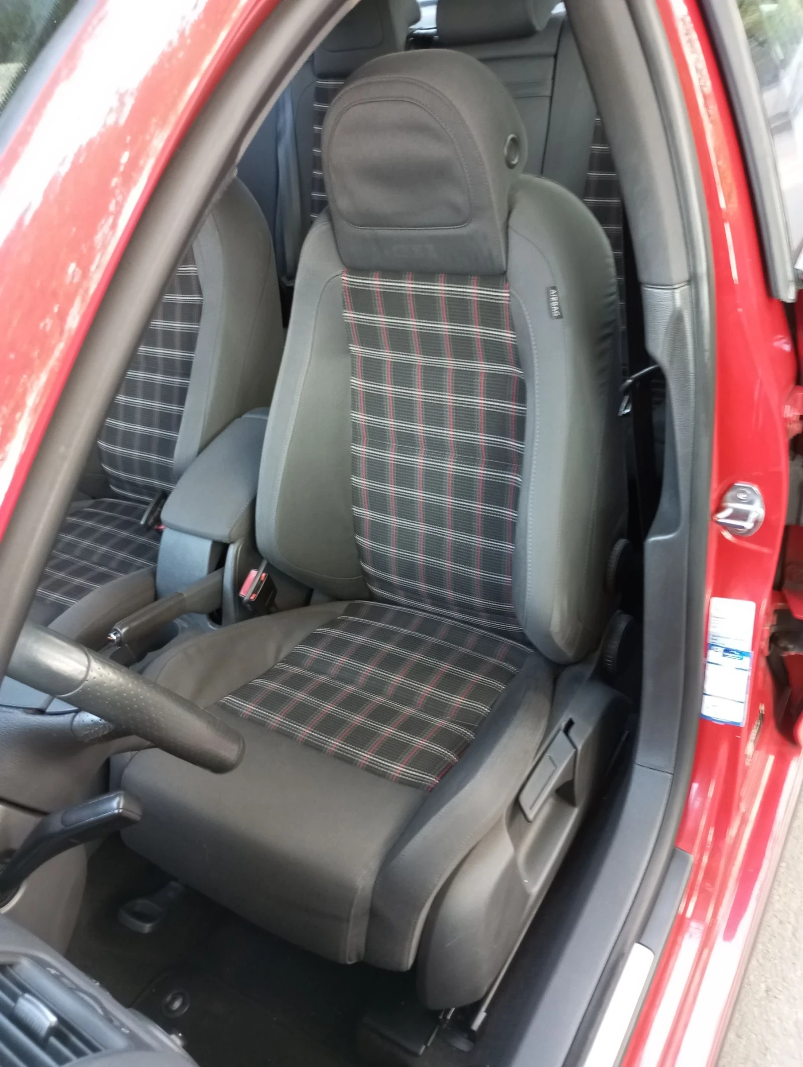 VW Golf  5 GTI 2.0 TFSI 200кс. - изображение 9