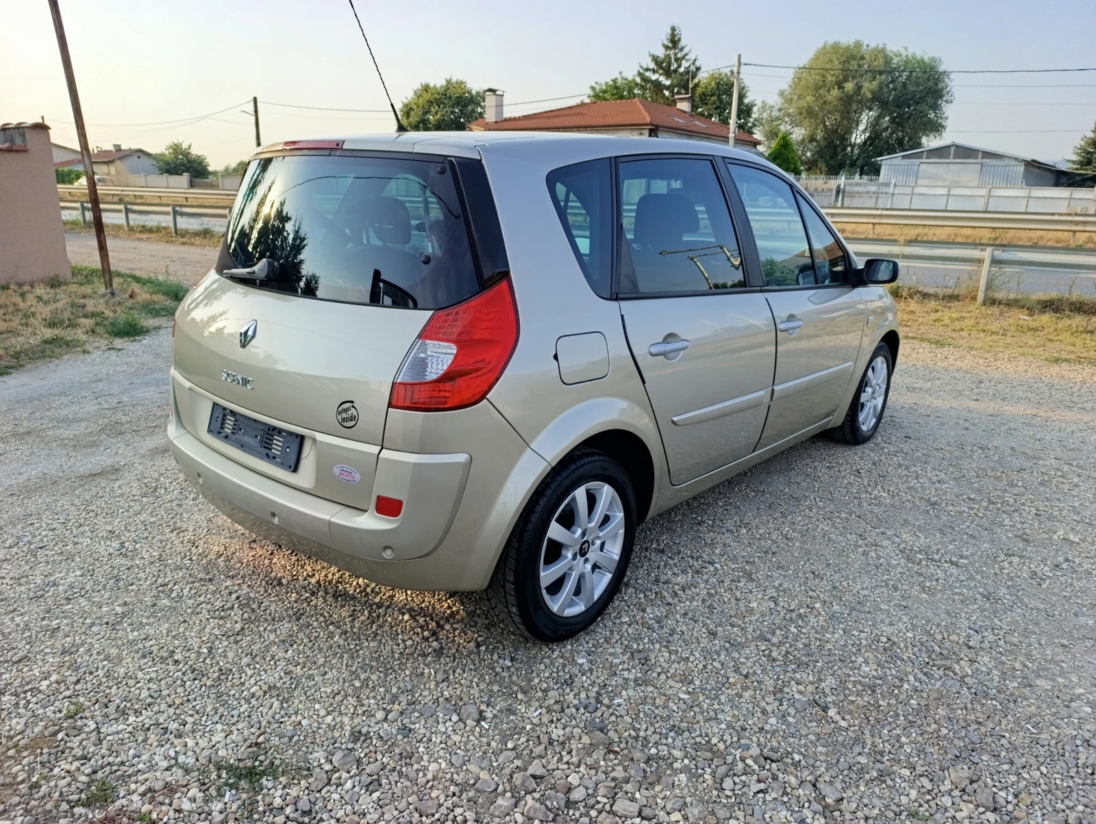 Renault Scenic 2.0i-16v ГАЗ-БЕНЗИН, KEYLESS, PANORAMA, NAVY - изображение 7