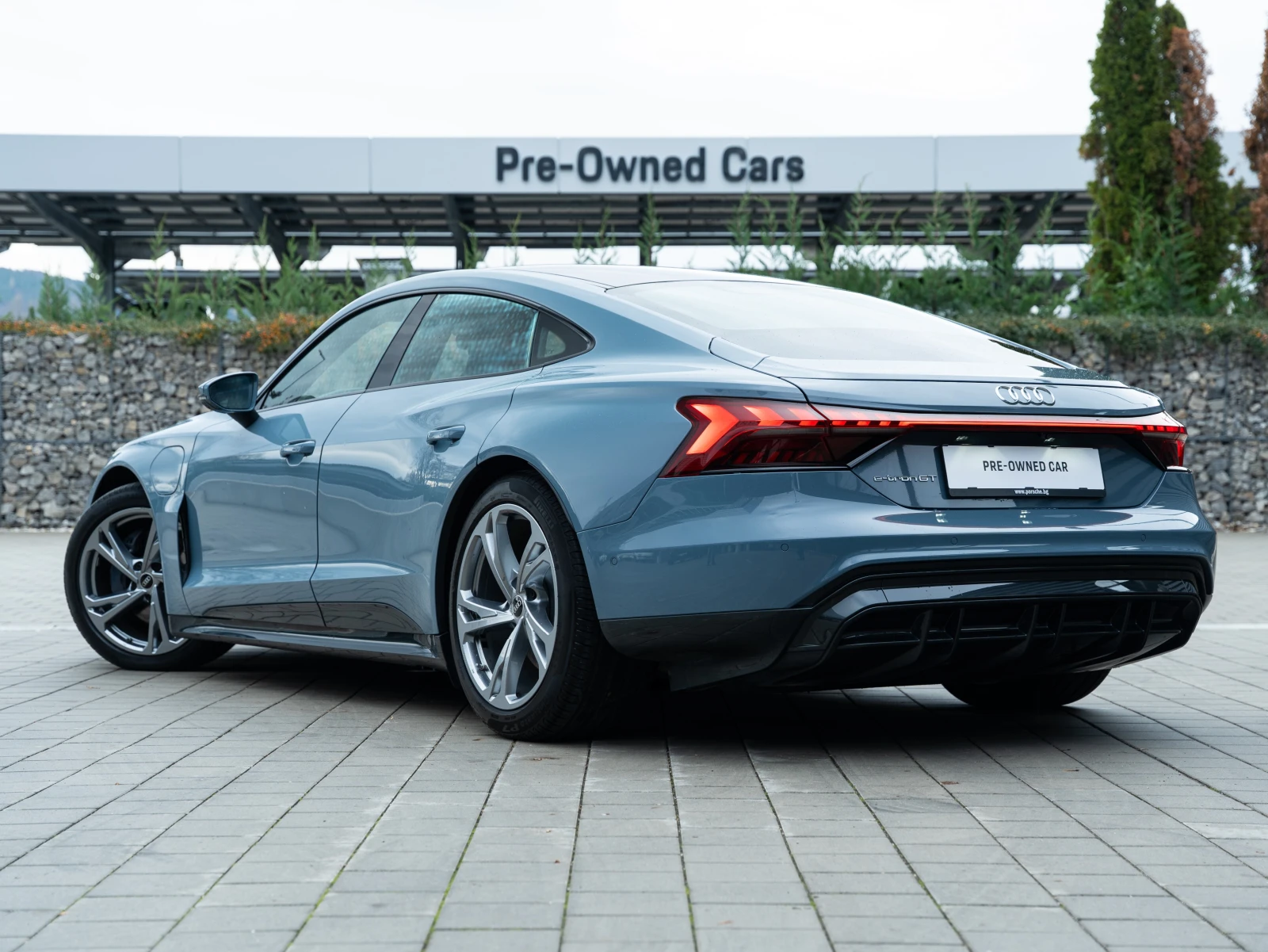 Audi E-Tron GT  - изображение 2