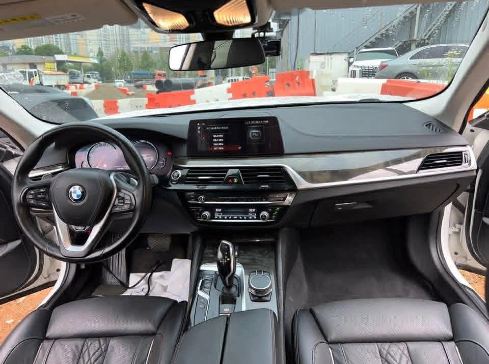 BMW 540, снимка 13 - Автомобили и джипове - 53602575