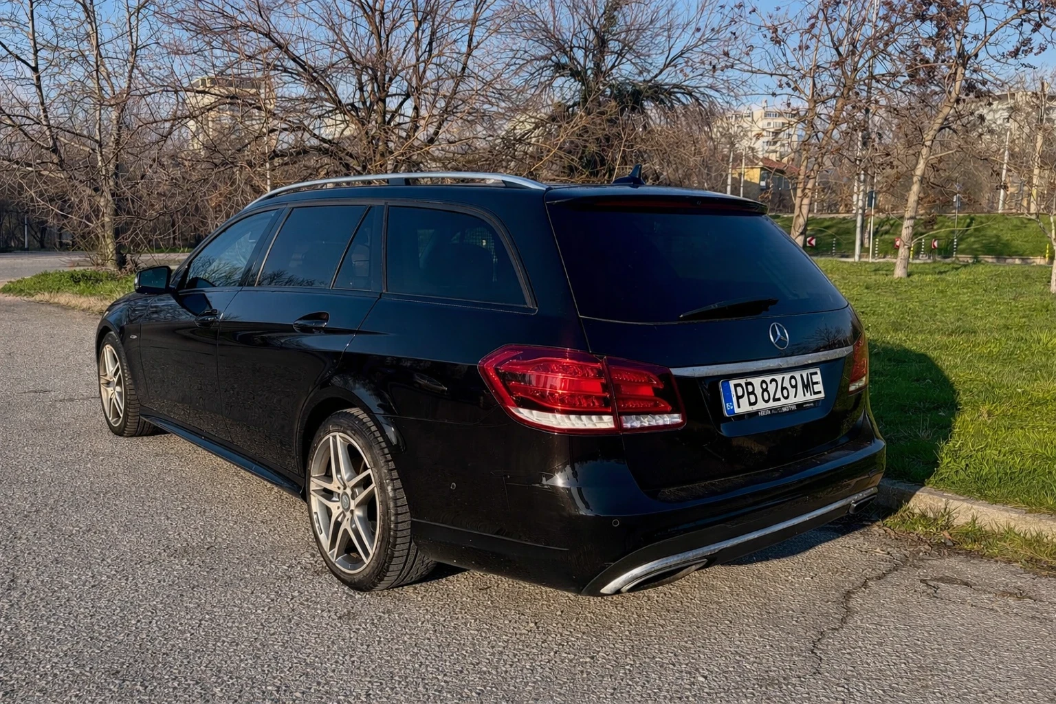 Mercedes-Benz E 200, снимка 3 - Автомобили и джипове - 53754514
