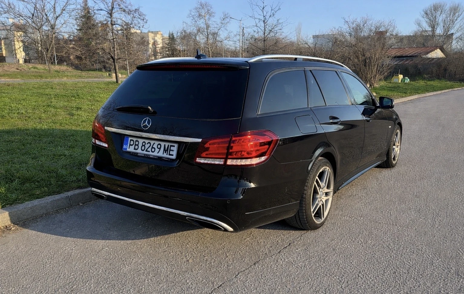 Mercedes-Benz E 200, снимка 2 - Автомобили и джипове - 53754514