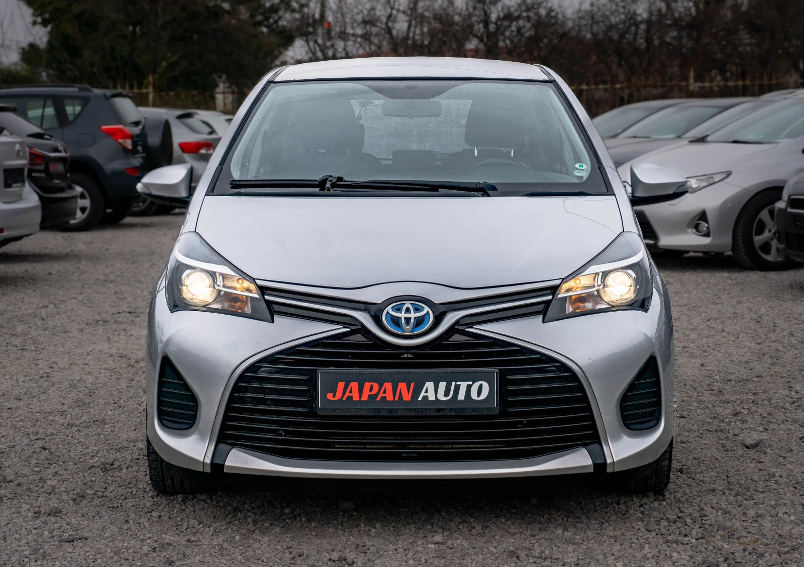 Toyota Yaris 1.5 Hybrid ТОП!!! С ГАРАНЦИЯ! Безпл. ГО за 1г.