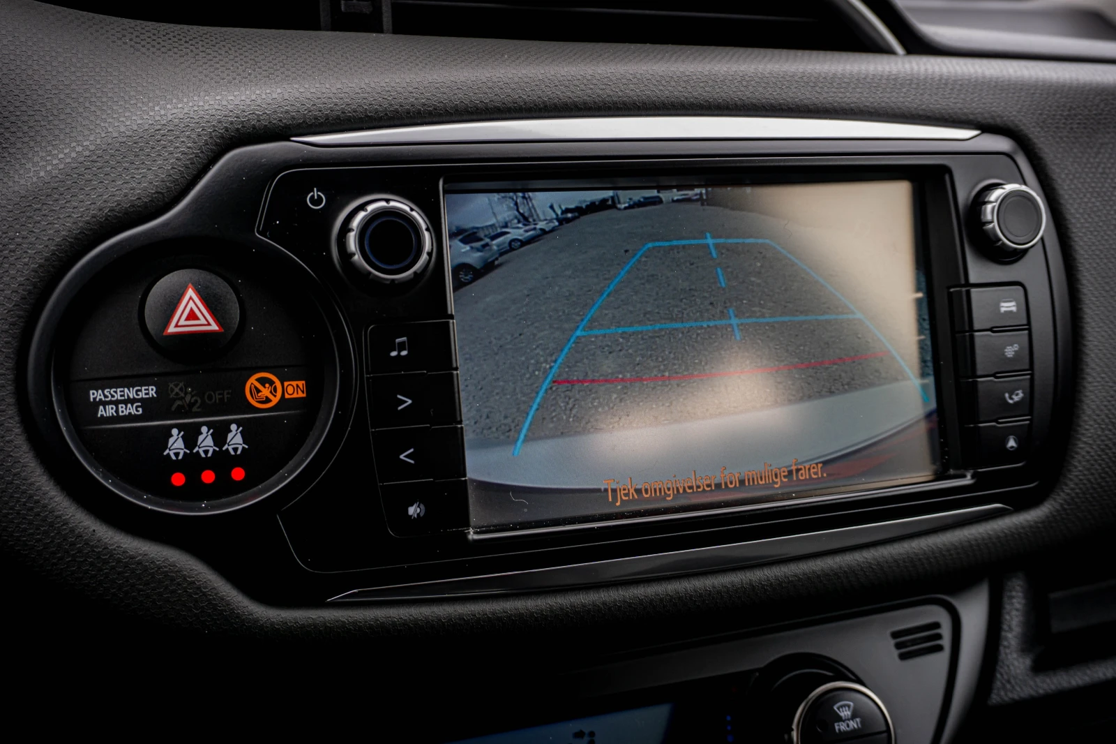 Toyota Yaris 1.5 Hybrid ���!!! � ��������! �����. �� �� 1�. | Mobile.bg � ����������� 13