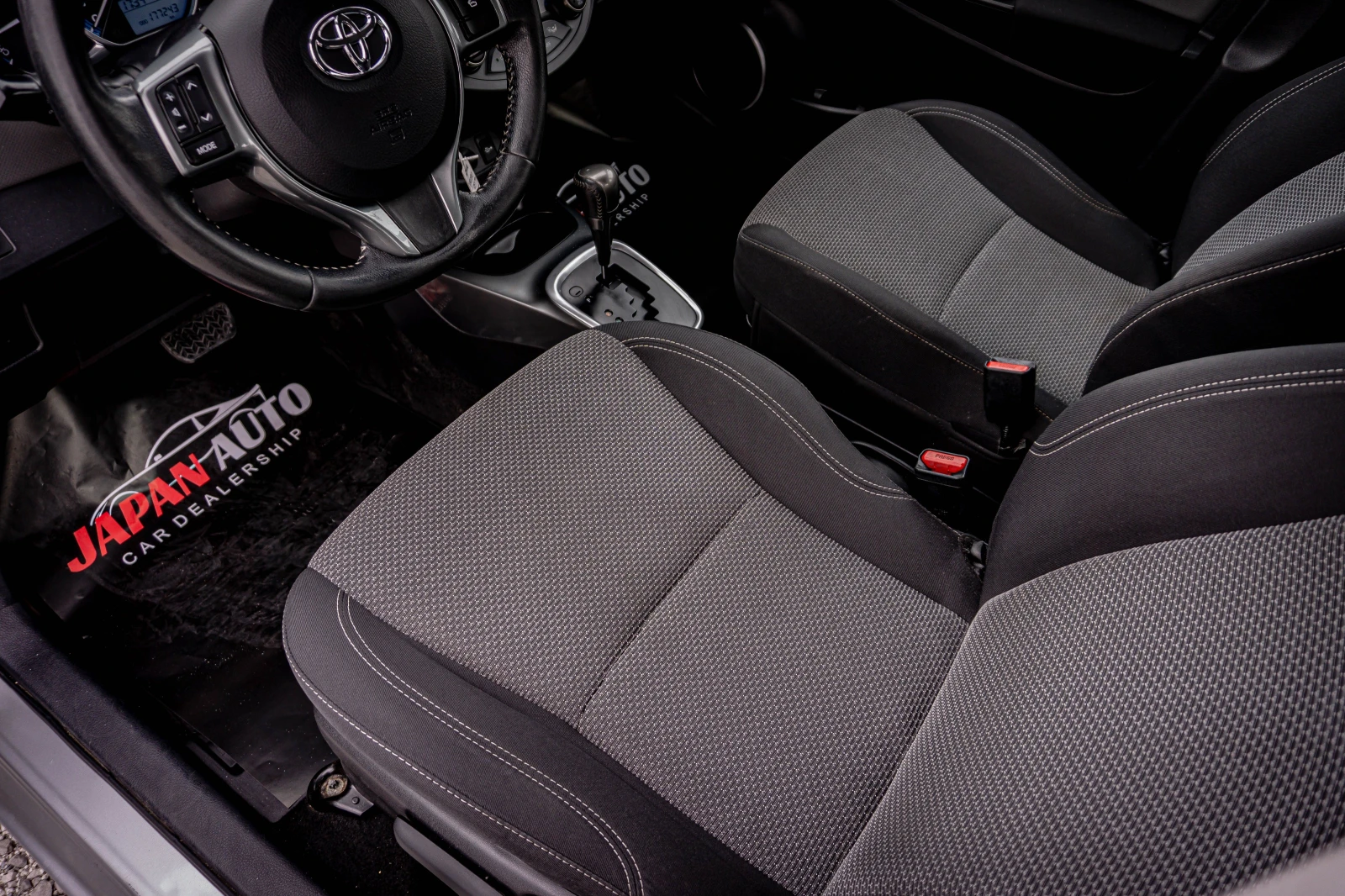 Toyota Yaris 1.5 Hybrid ���!!! � ��������! �����. �� �� 1�. | Mobile.bg � ����������� 11