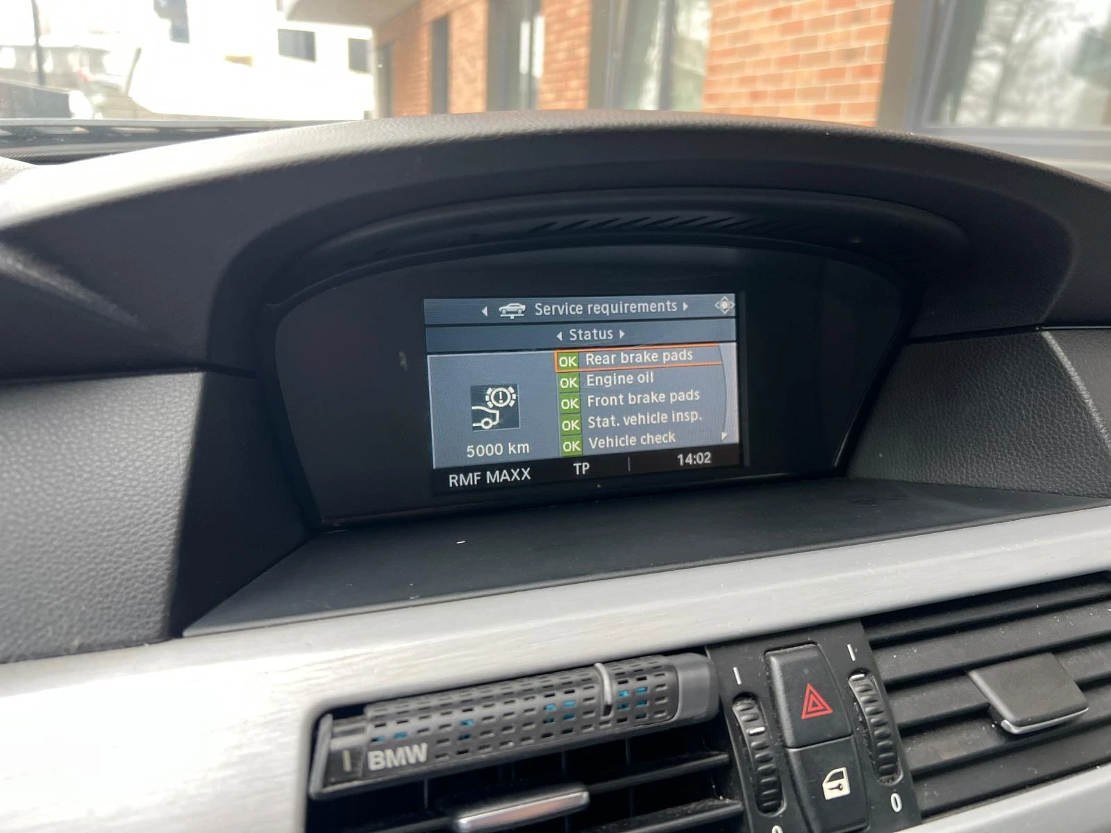 BMW 520, снимка 4 - Автомобили и джипове - 54074494