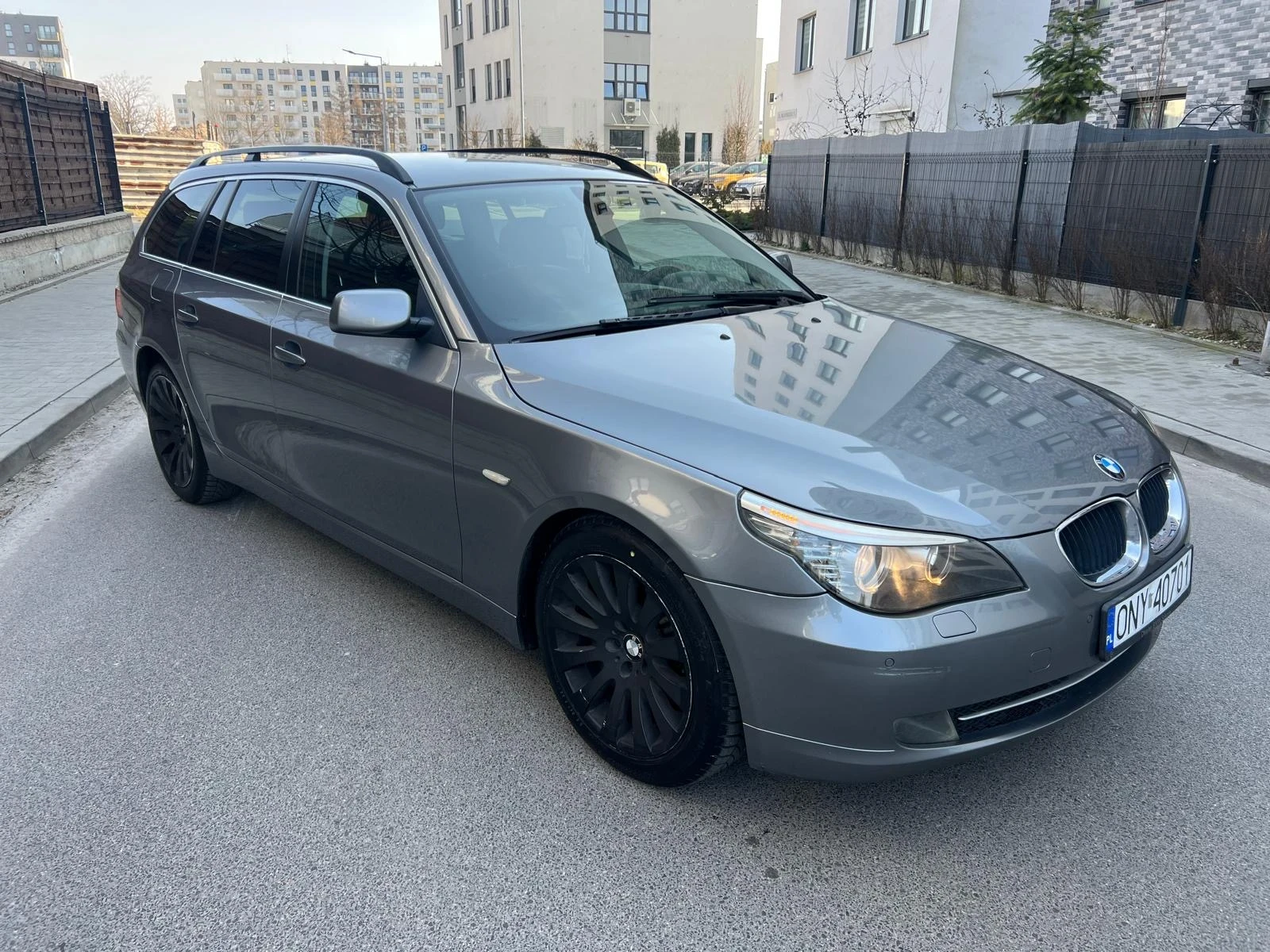 BMW 520, снимка 2 - Автомобили и джипове - 54074494