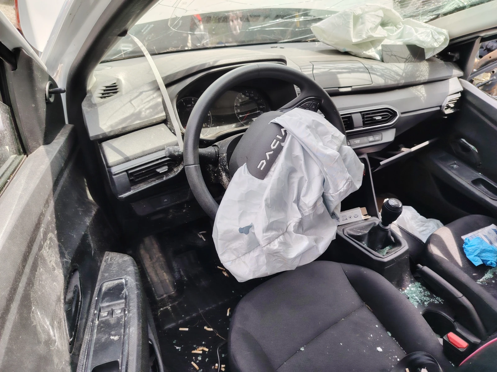 Dacia Sandero 1.0tse ECO-G, снимка 5 - Автомобили и джипове - 54253376