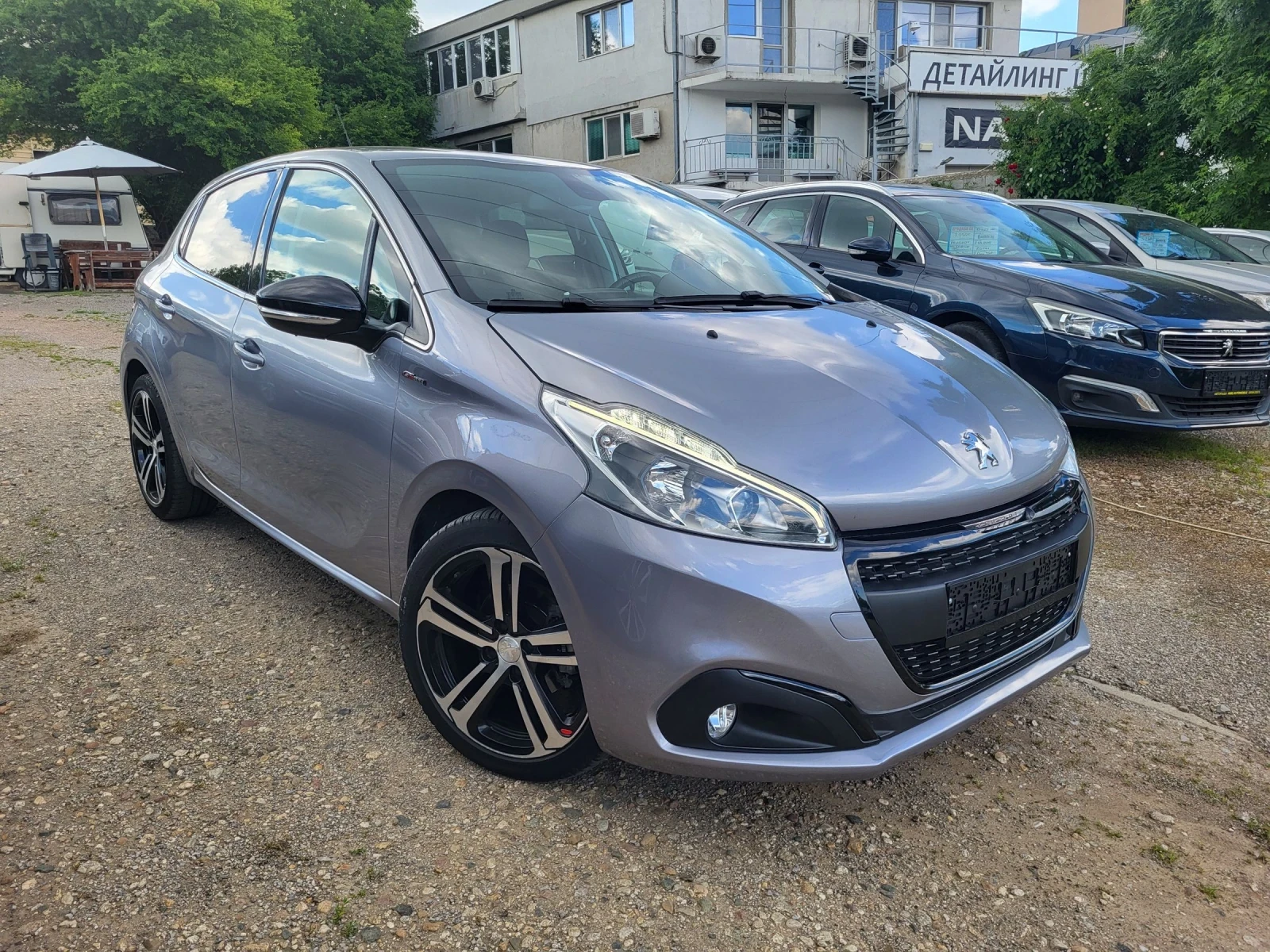Peugeot 208 GT-Line / 32 000 км. / TOP