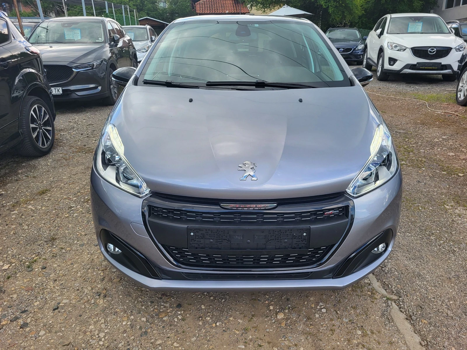 Peugeot 208 GT-Line / 32 000 км. / TOP, снимка 2 - Автомобили и джипове - 54681651