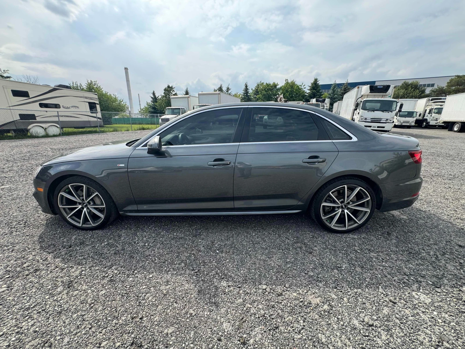 Audi A4 Technik* S-line* B&O* 360* Обдух, снимка 3 - Автомобили и джипове - 55387679