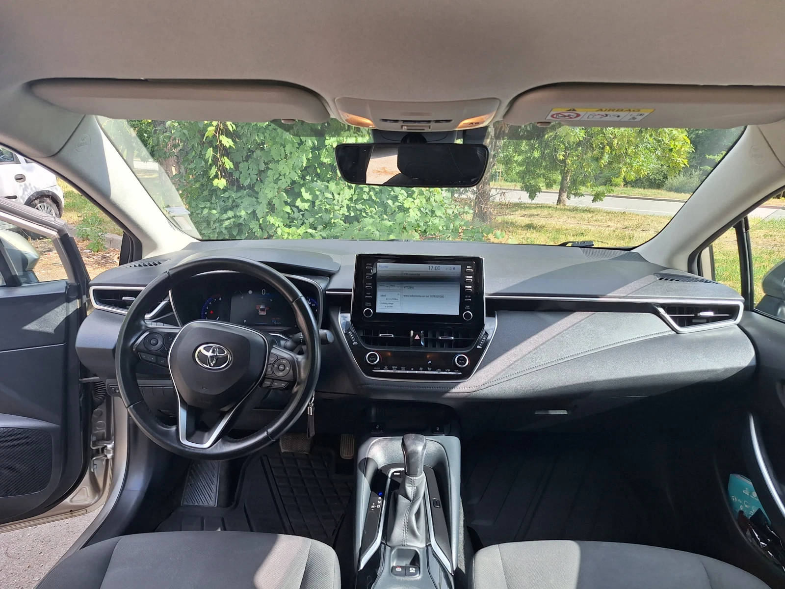Toyota Corolla Executive, снимка 8 - Автомобили и джипове - 55398705