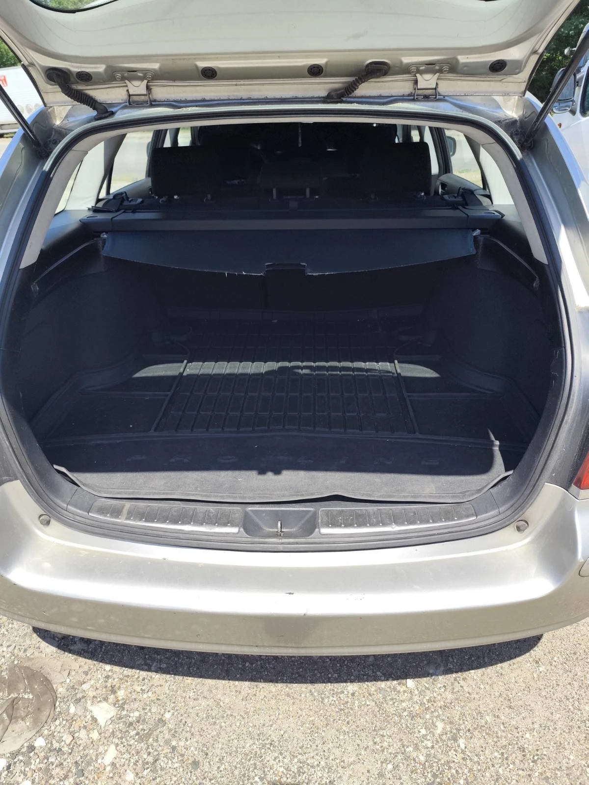 Toyota Avensis D4D, снимка 6 - Автомобили и джипове - 55840969