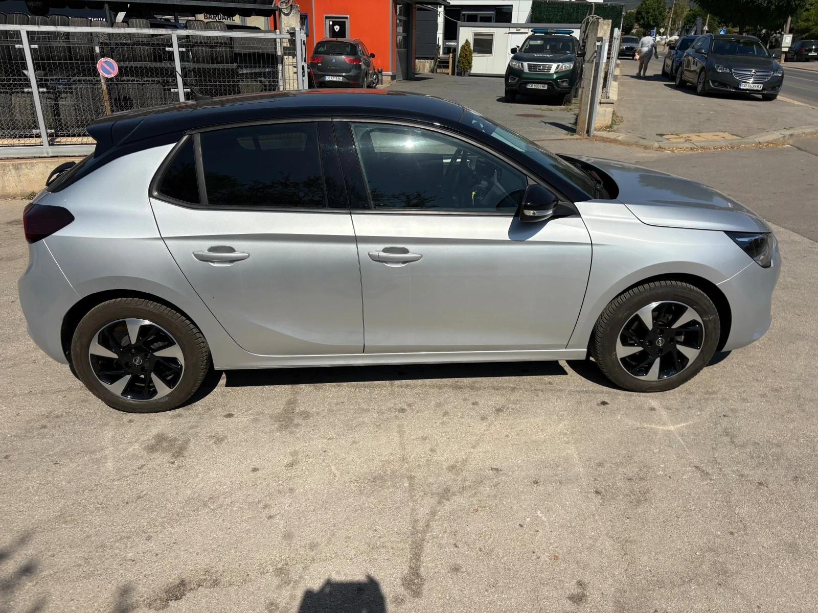 Opel Corsa CORSA  EDITION  31000km, снимка 6 - Автомобили и джипове - 56048355