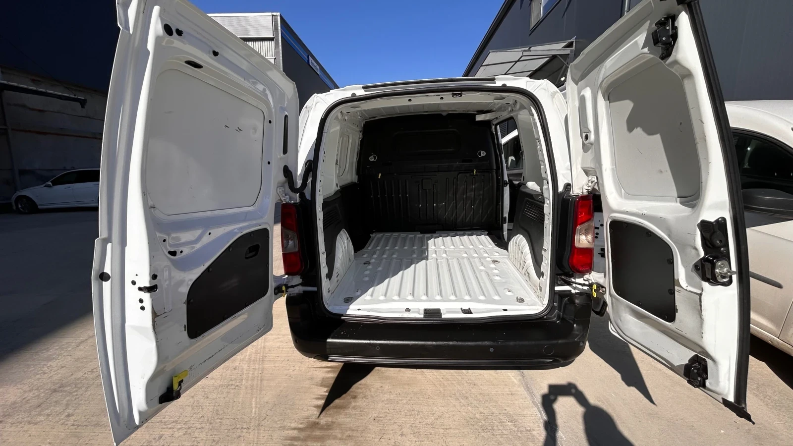 Citroen Berlingo 1.6HDI PEUGEOT PARTNER | Mobile.bg � ����������� 12