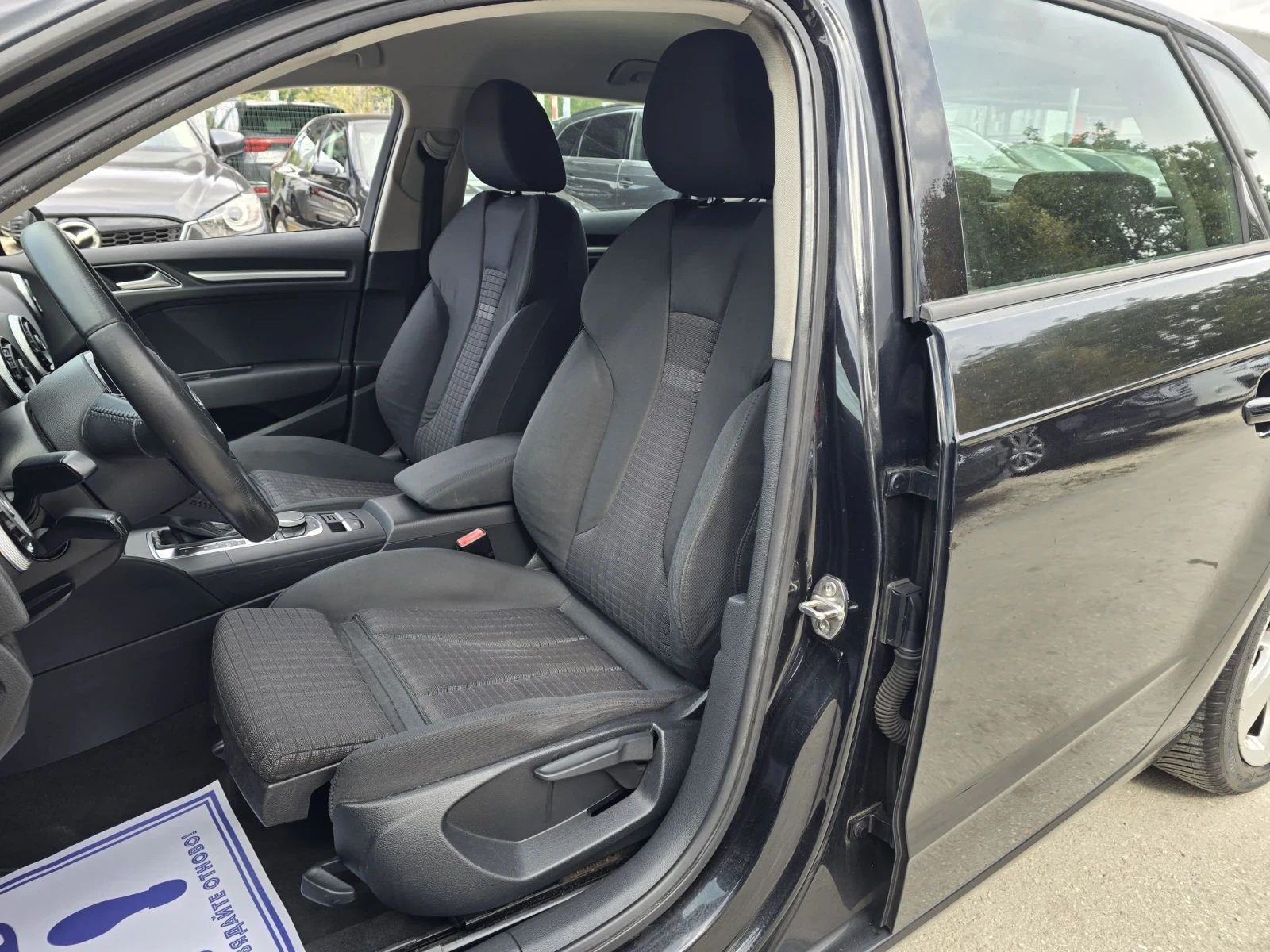 Audi A3 1.6TDI 105к.с DSG, снимка 10 - Автомобили и джипове - 56272097