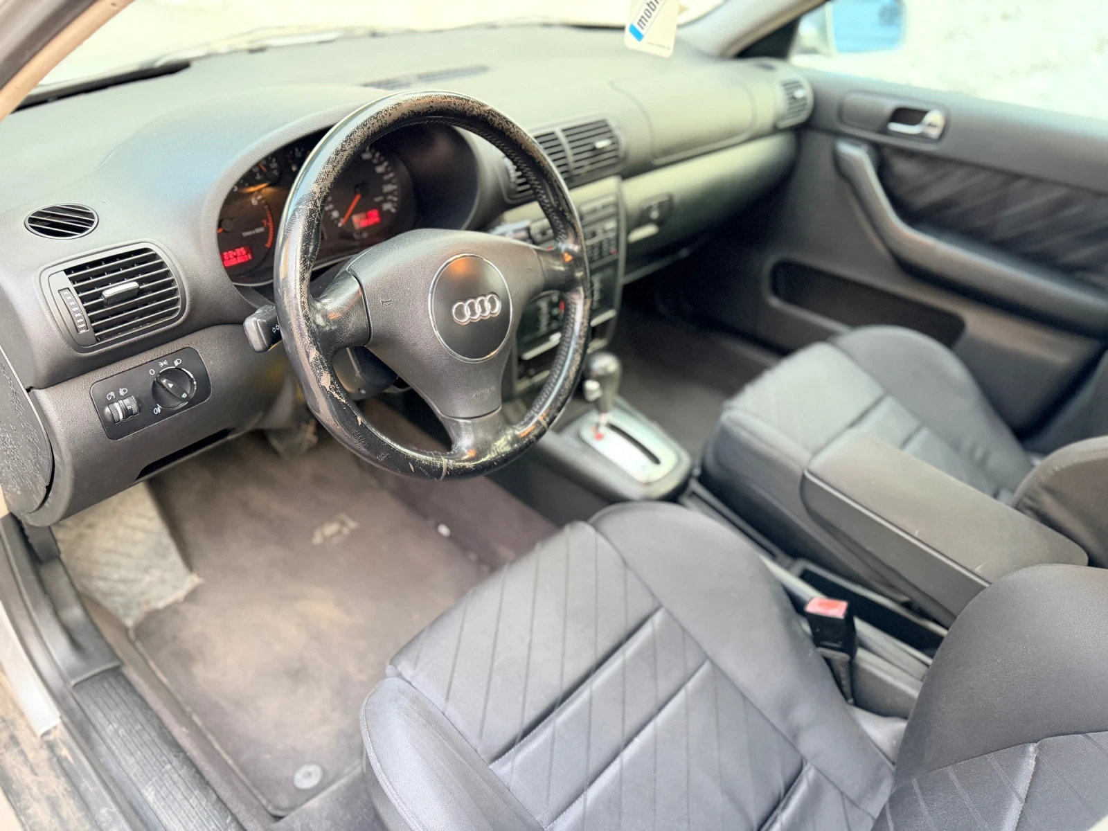 Audi A3 1.8T -Автоматик, снимка 10 - Автомобили и джипове - 56391529