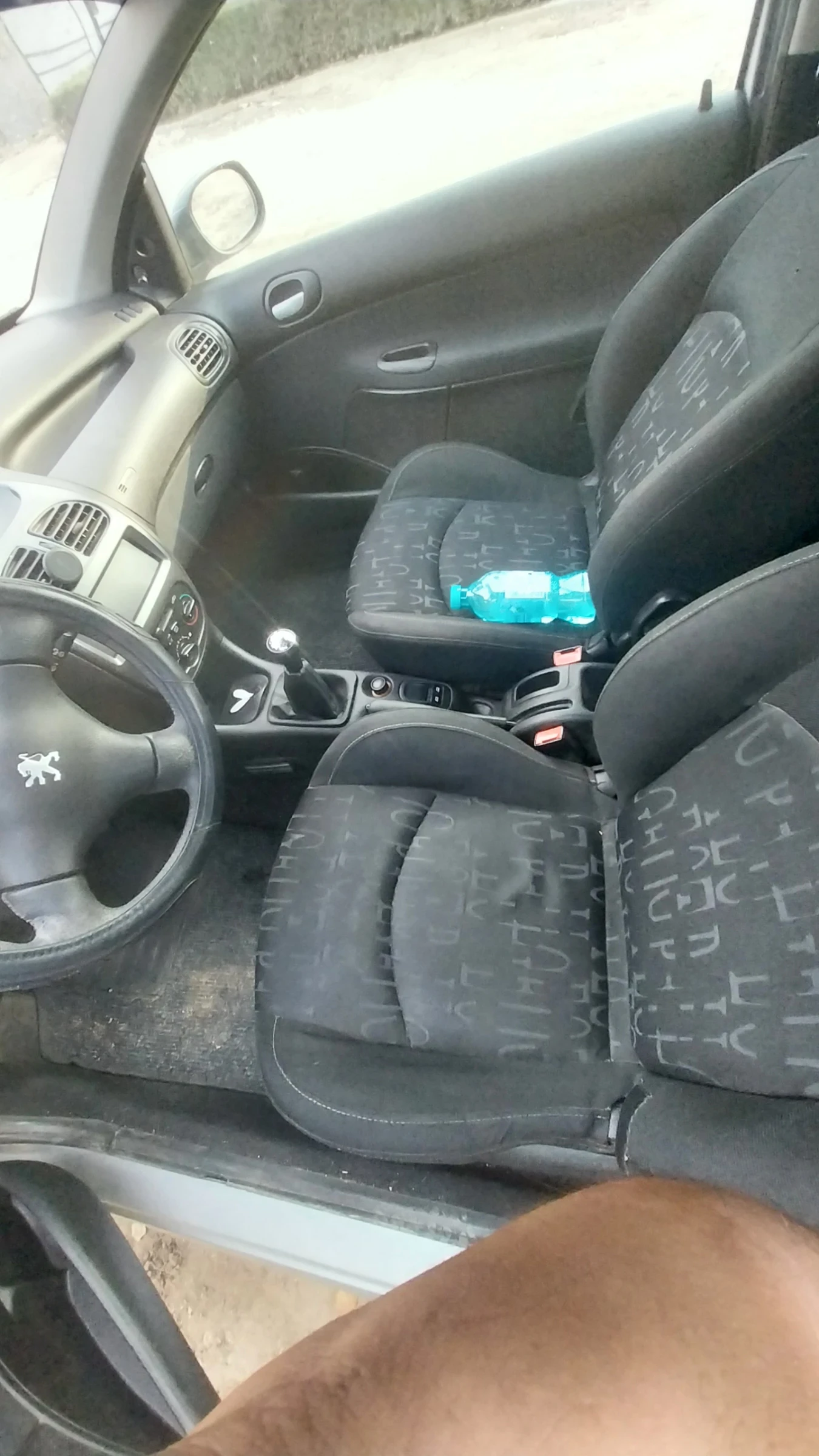 Peugeot 206, снимка 6 - Автомобили и джипове - 56641261