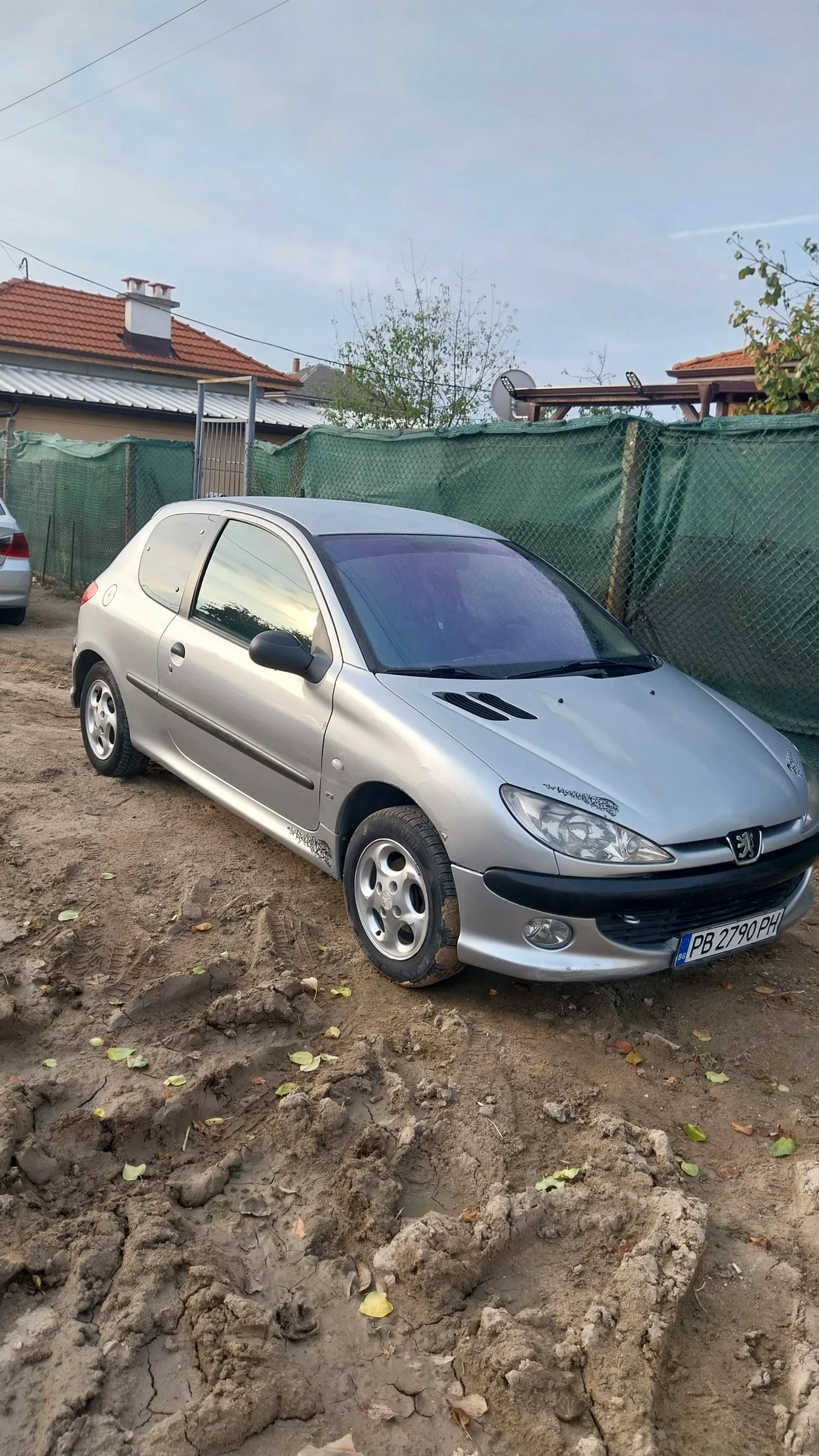 Peugeot 206