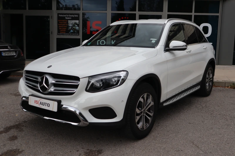 Mercedes-Benz GLC 250 4Matic/AMG/Подгрев/F1/FullLed/, снимка 1 - Автомобили и джипове - 47625274