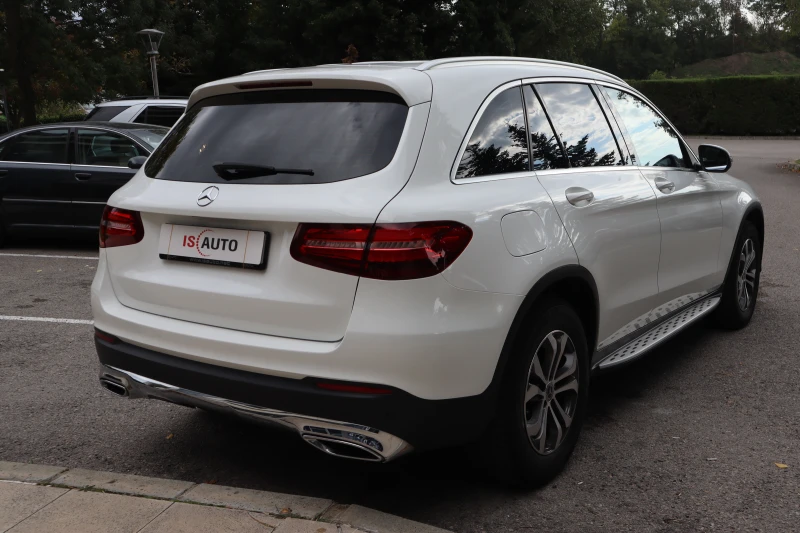 Mercedes-Benz GLC 250 4Matic/AMG/Подгрев/F1/FullLed/, снимка 4 - Автомобили и джипове - 47625274