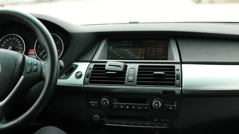 BMW X5 3.0 SD Aero M, снимка 16 - Автомобили и джипове - 51980788