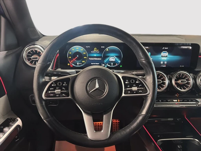 Mercedes-Benz GLB 250 4MATIC* DISTRONIC* 360CAMERA* DUAL-SUNROOF* , снимка 5 - Автомобили и джипове - 53493076