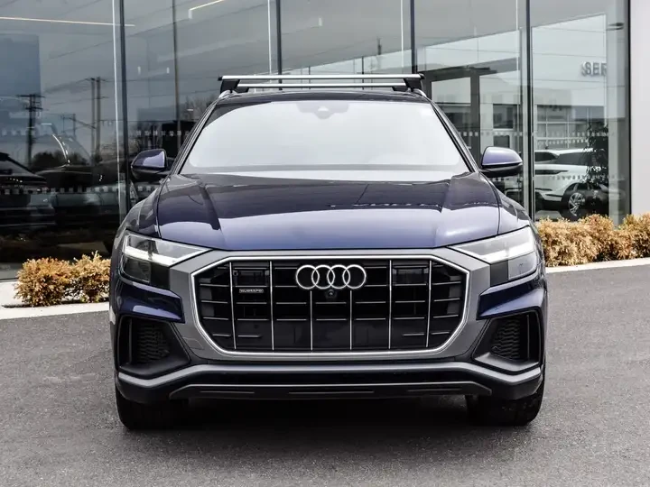 Audi Q8 55TFSI* S* LINE* 360КАМЕРА* ОБДУХВАНЕ* LANE* ASSIS, снимка 4 - Автомобили и джипове - 54445153