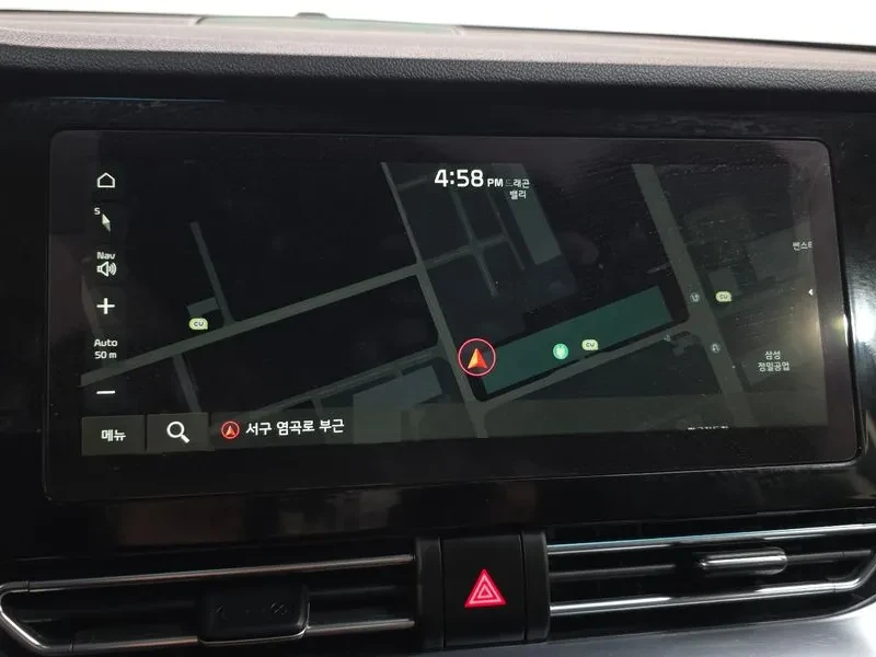 Kia Niro Plus Air, снимка 14 - Автомобили и джипове - 55925330