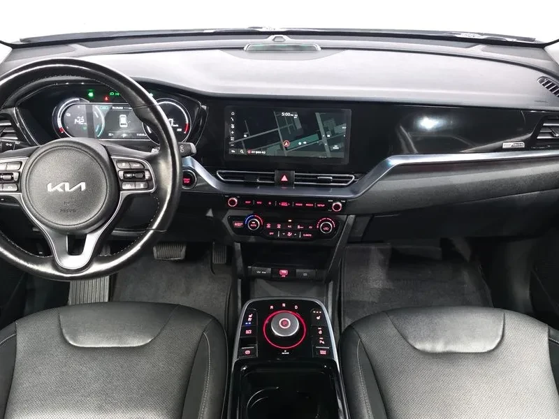 Kia Niro Plus Air, снимка 7 - Автомобили и джипове - 55925330