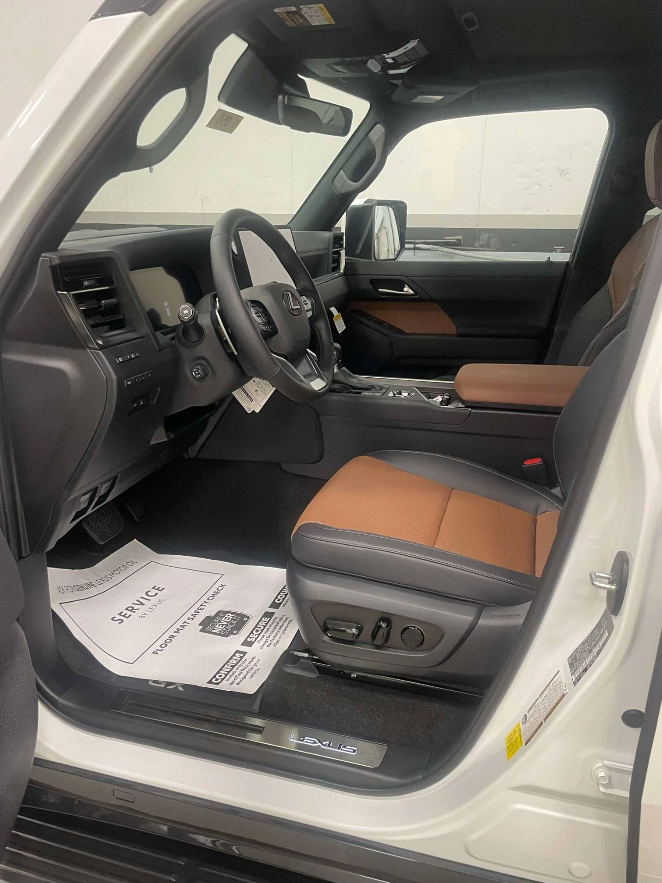 Lexus GX 550 2025! Luxury+ наличен  - изображение 10
