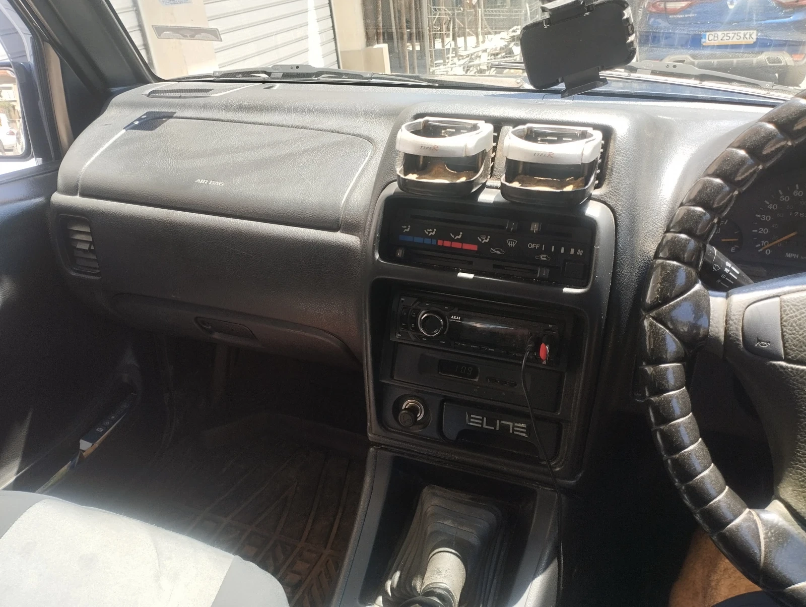 Suzuki Vitara 2.0 V6 - изображение 8
