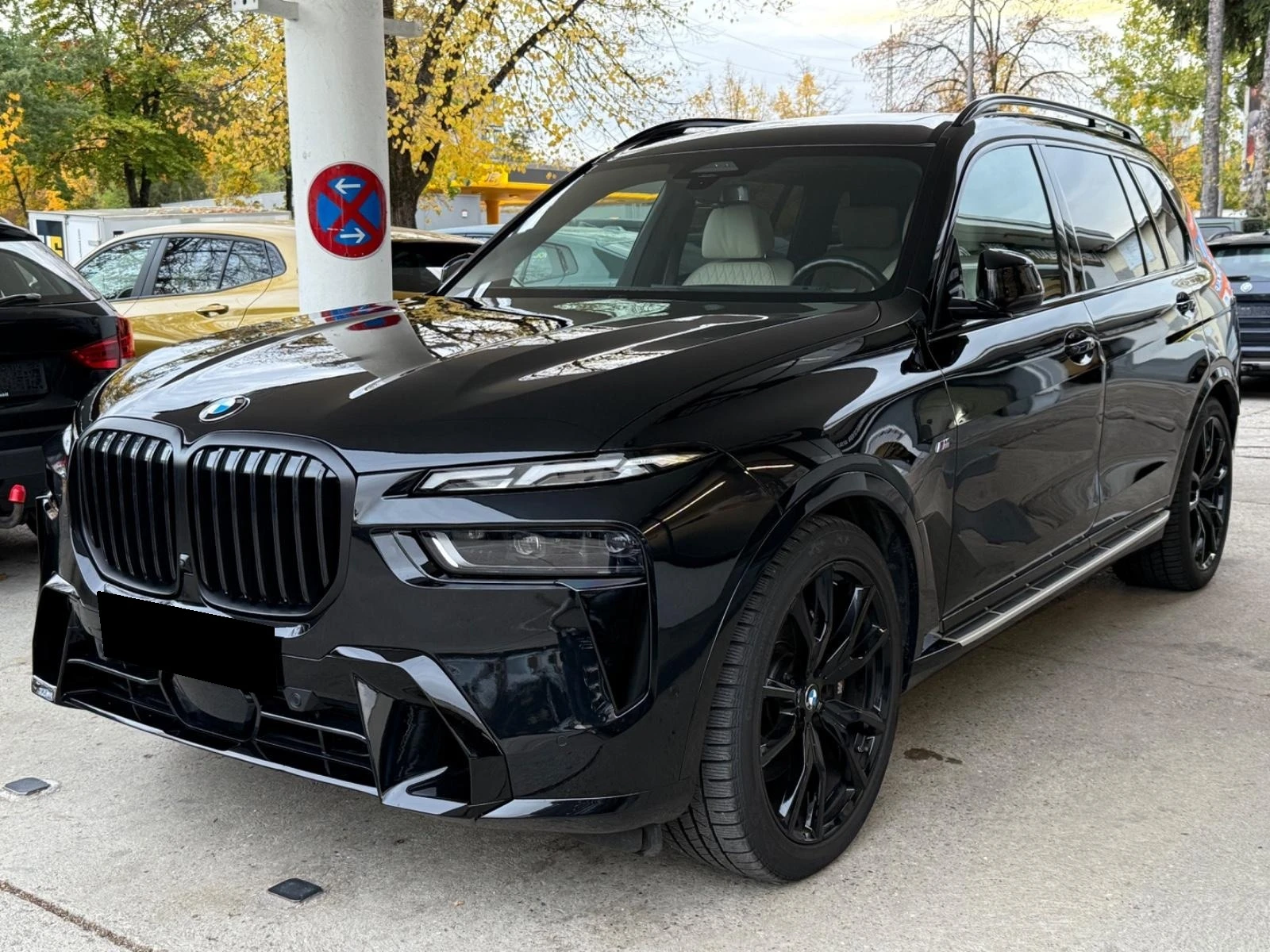 BMW X7 40d/xDrive/FACELIFT/M-SPORT PRO/SHADOW/ICONIC GLOW - изображение 3