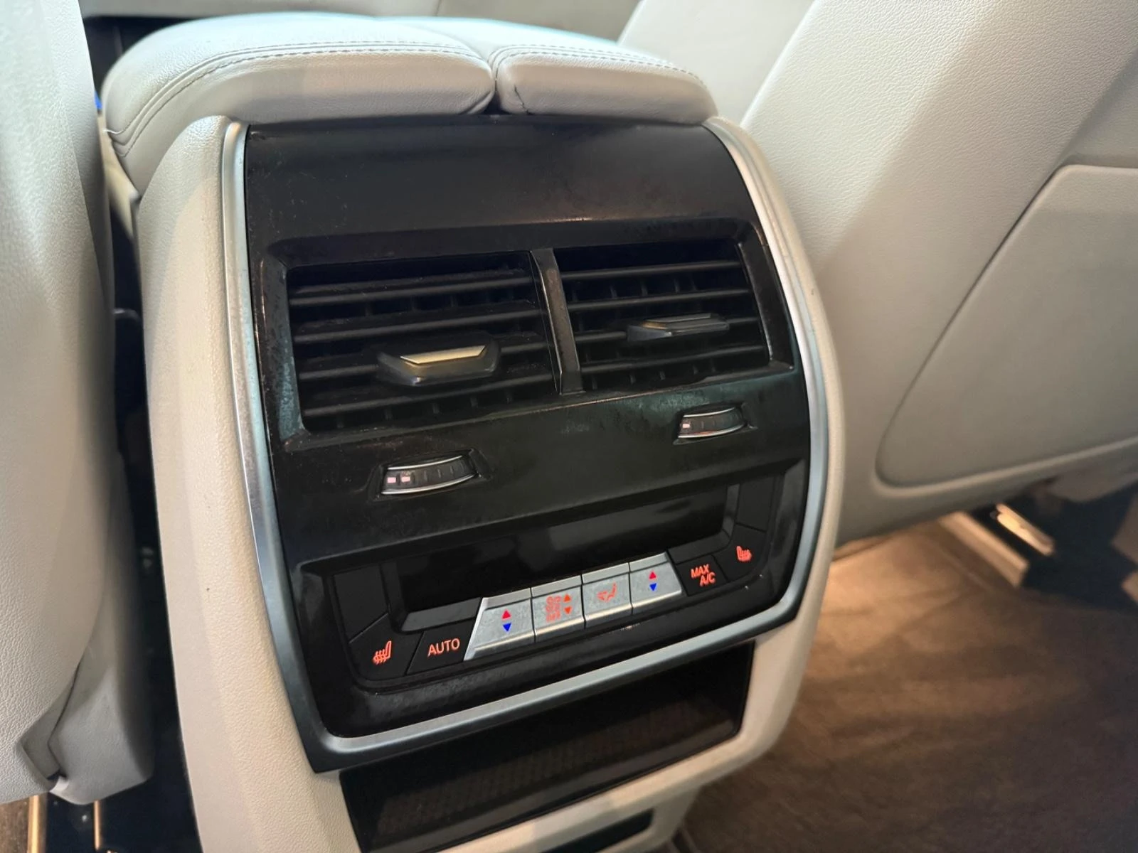 BMW X7 40d/xDrive/FACELIFT/M-SPORT PRO/SHADOW/ICONIC GLOW | Mobile.bg   14