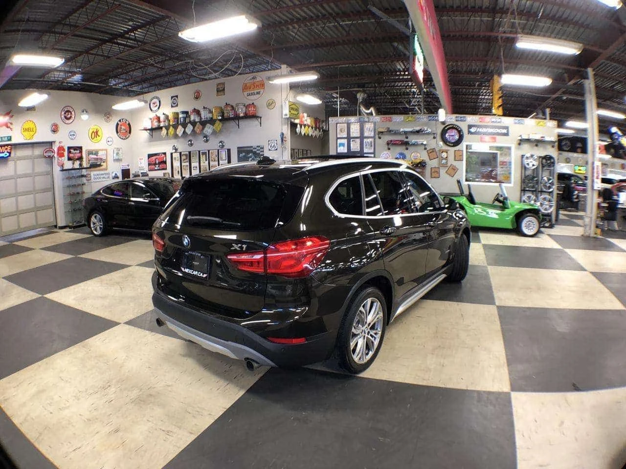BMW X1 xDrive28i * PREMIUM PKG LEATHER PAN/ROOF NAVI , снимка 7 - Автомобили и джипове - 54454365