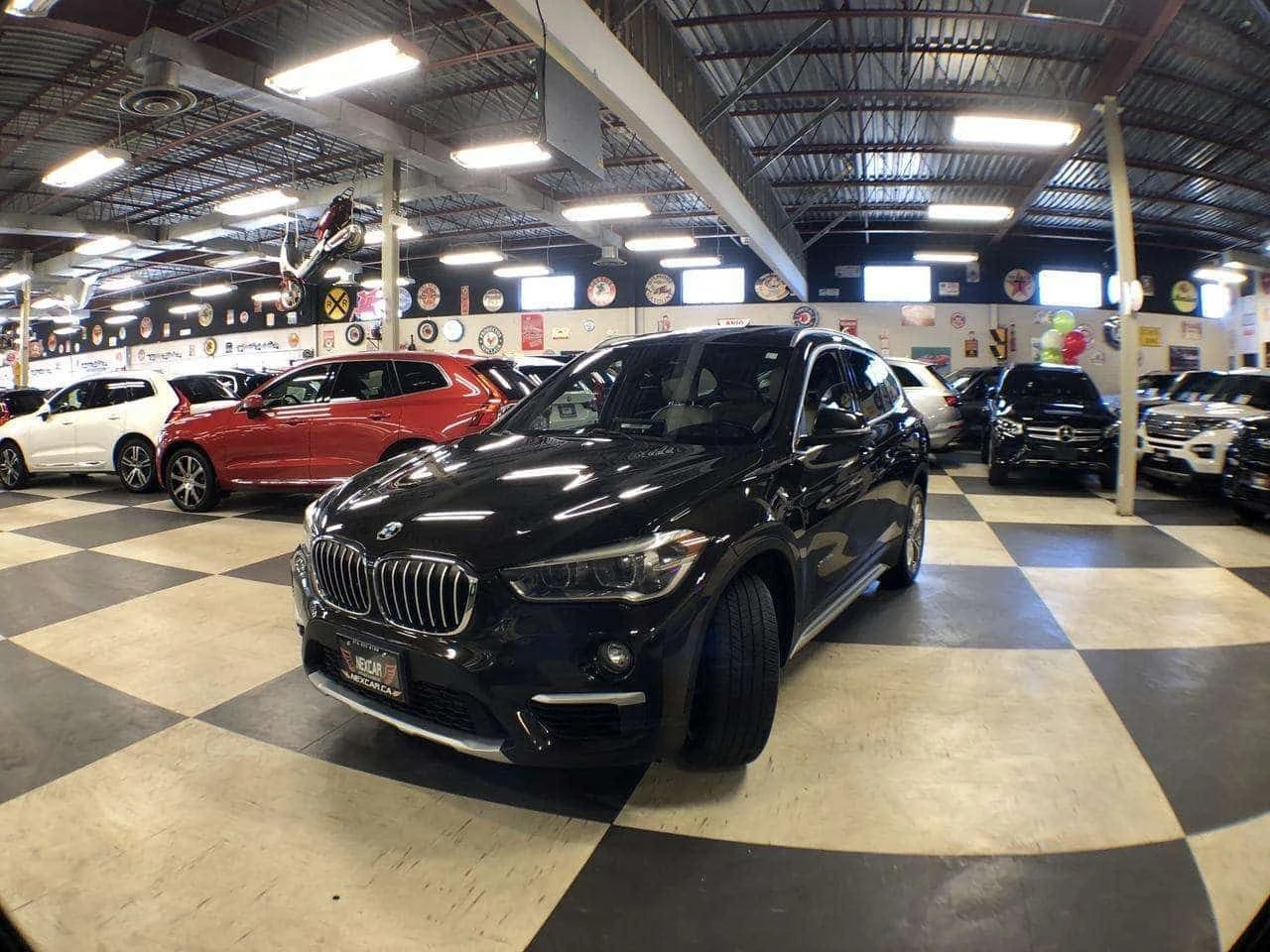 BMW X1 xDrive28i * PREMIUM PKG LEATHER PAN/ROOF NAVI , снимка 3 - Автомобили и джипове - 54454365