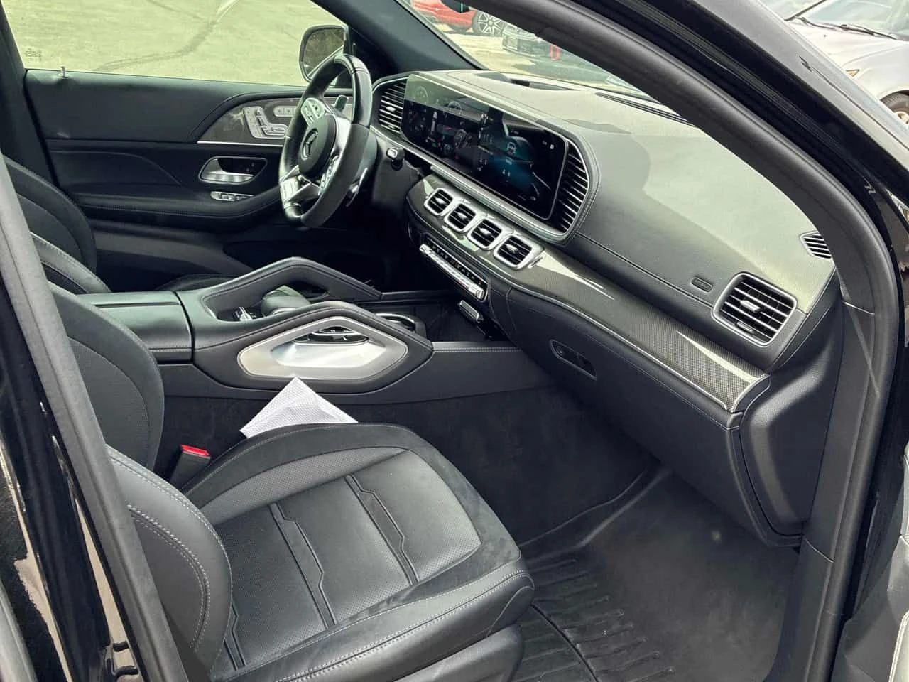Mercedes-Benz GLE * AMG 53 * CARFAX * ОПЦИЯ ЗА ФИНАНСИРАНЕ, снимка 12 - Автомобили и джипове - 55040244