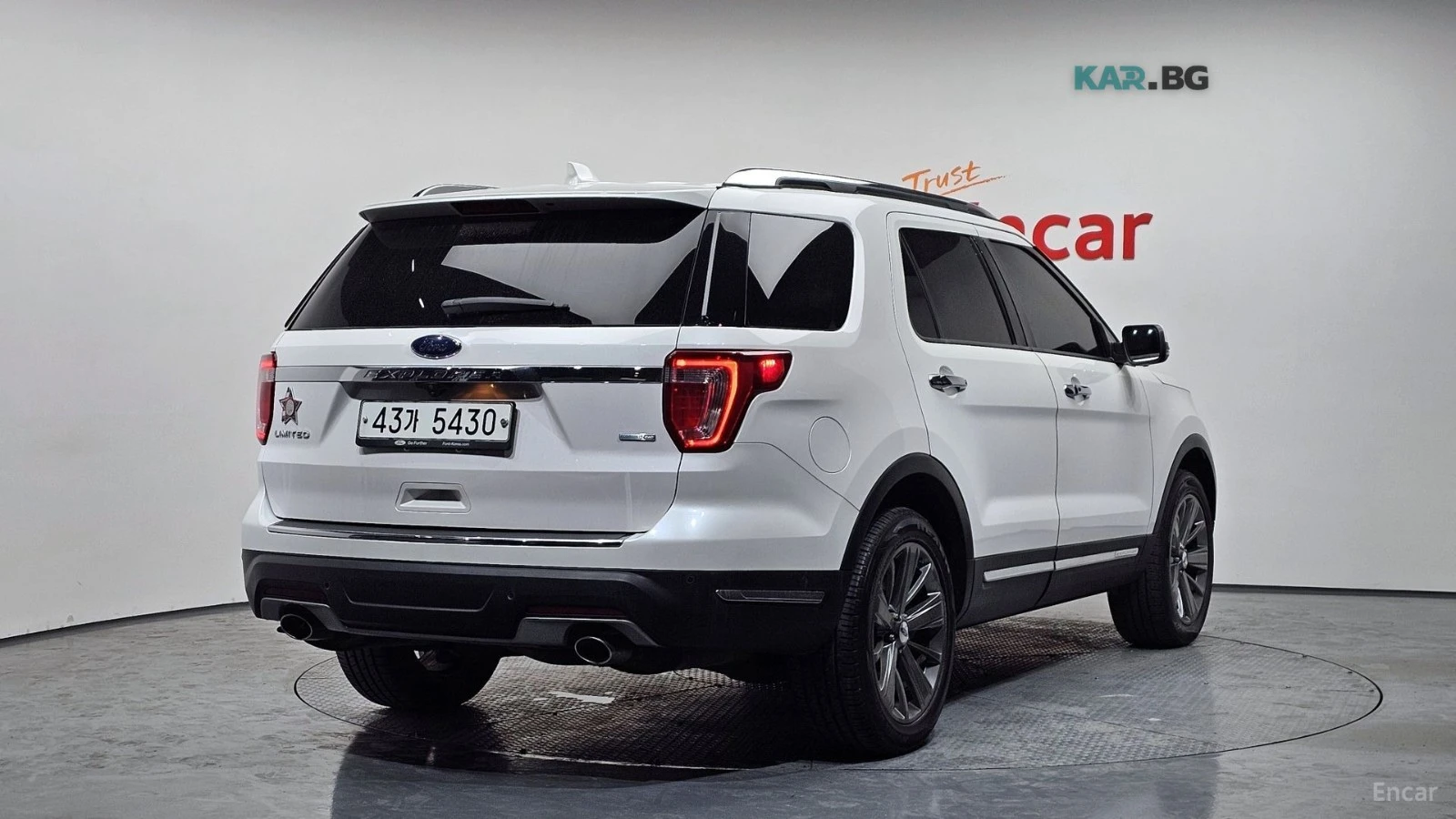 Ford Explorer * LIMITED* ПАНО* KEYLESS* Camera* ПОДГРЕВ* , снимка 2 - Автомобили и джипове - 55102376