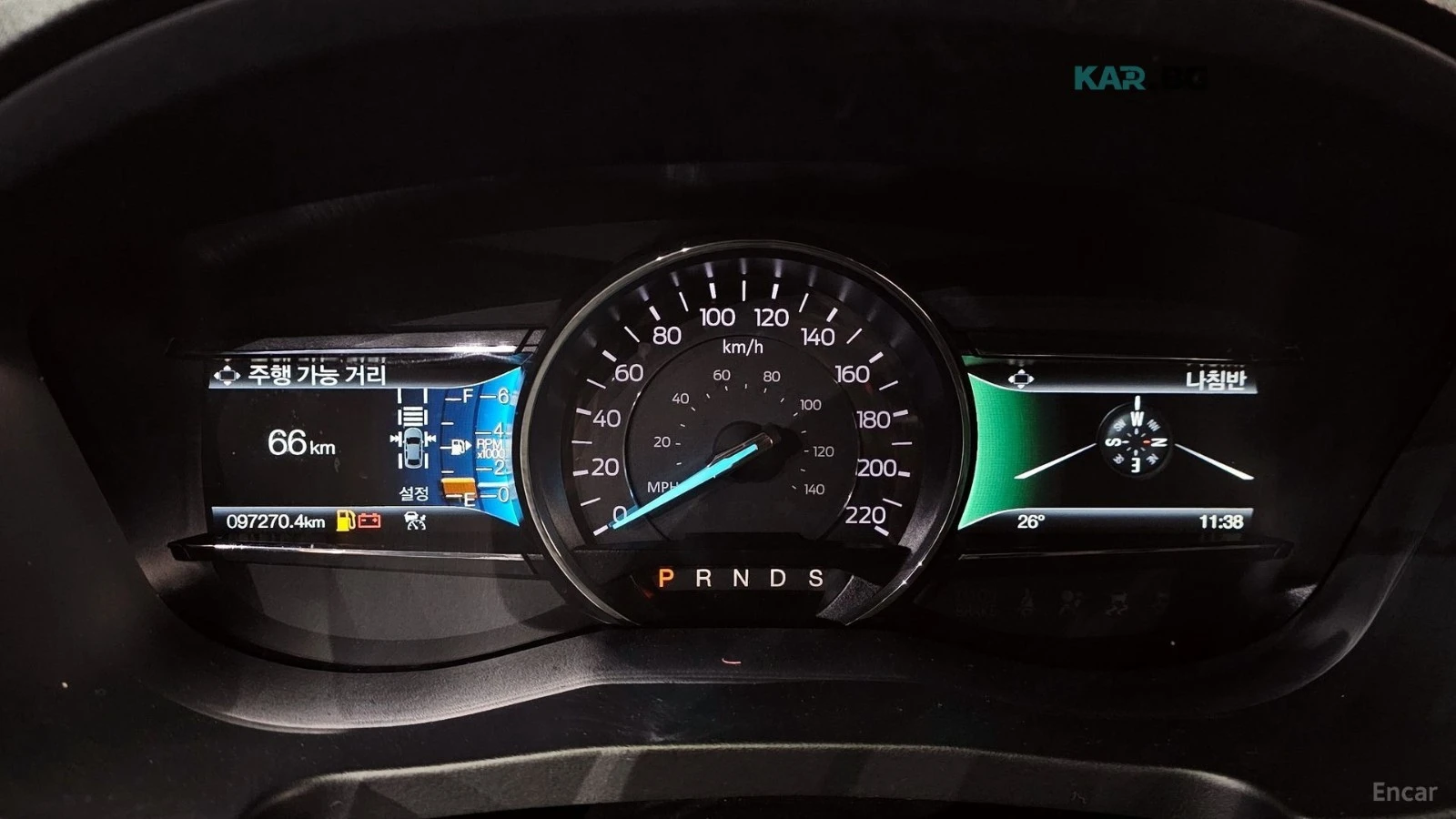 Ford Explorer * LIMITED* ПАНО* KEYLESS* Camera* ПОДГРЕВ* , снимка 8 - Автомобили и джипове - 55102376