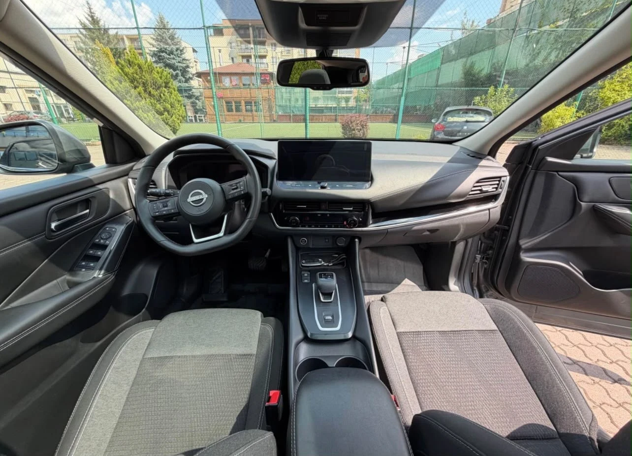 Nissan Qashqai 1.3 MHEV 156HP Xtronic Гаранция до 2029 Пано 360, снимка 5 - Автомобили и джипове - 55589885