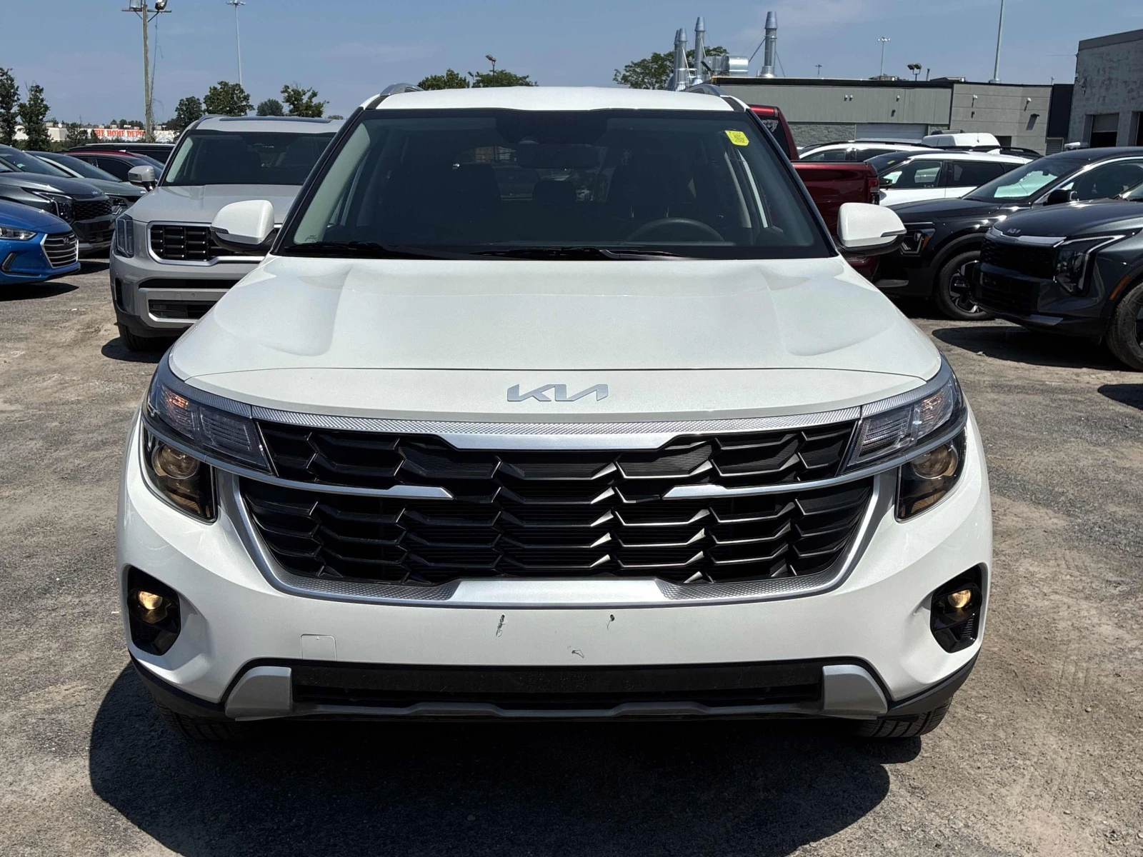 Kia Seltos, снимка 6 - Автомобили и джипове - 55690285