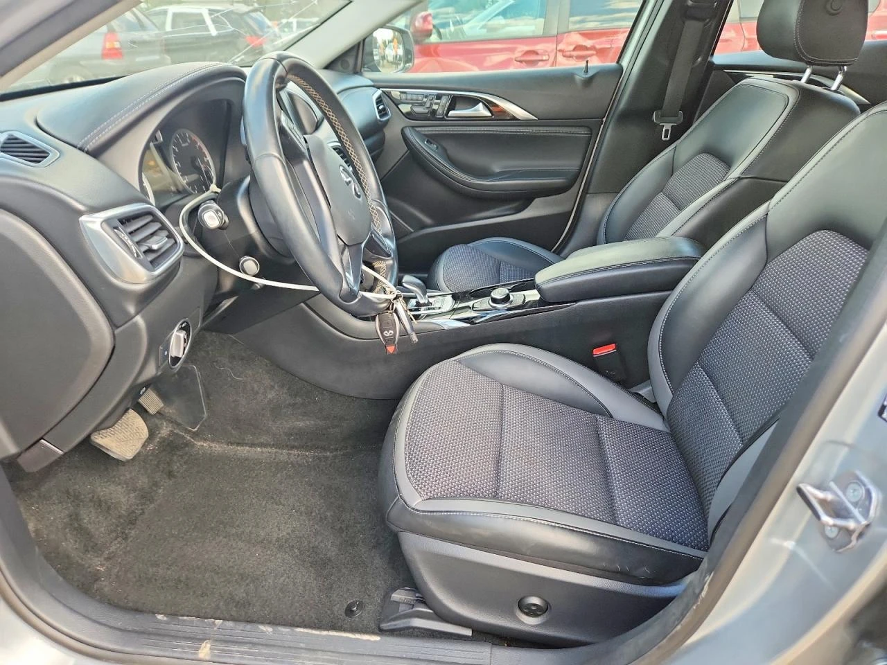 Infiniti QX30 2.0l Luxe | Mobile.bg � ����������� 7