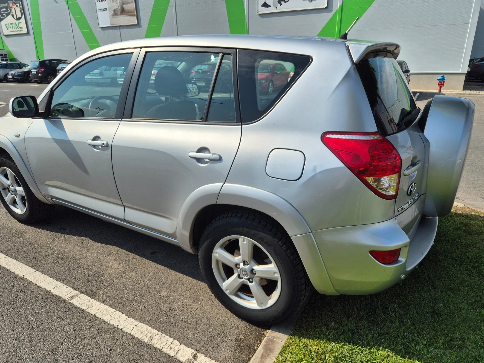 Toyota Rav4 D-CAT, снимка 2 - Автомобили и джипове - 56160741