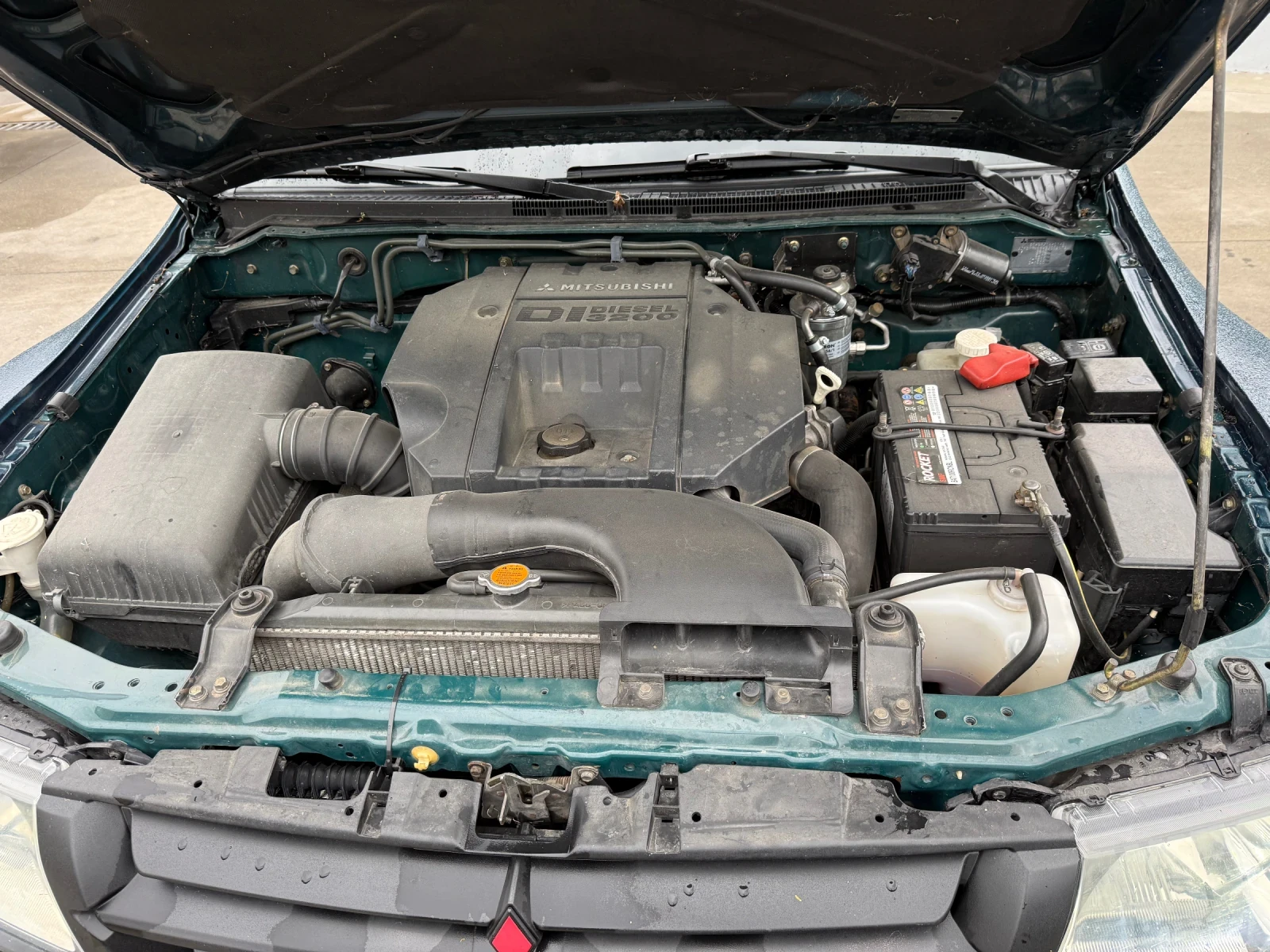 Mitsubishi Pajero, снимка 13 - Автомобили и джипове - 56266471