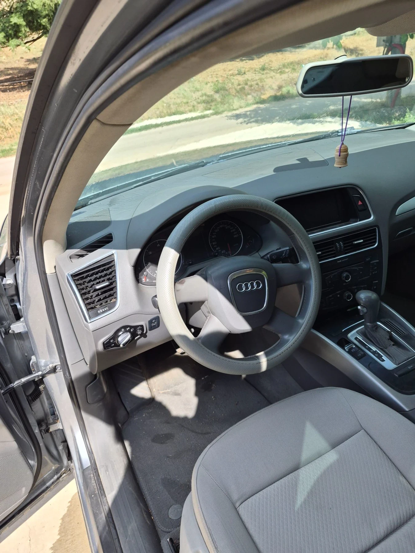 Audi Q5 2.0 TDI, снимка 5 - Автомобили и джипове - 56298086