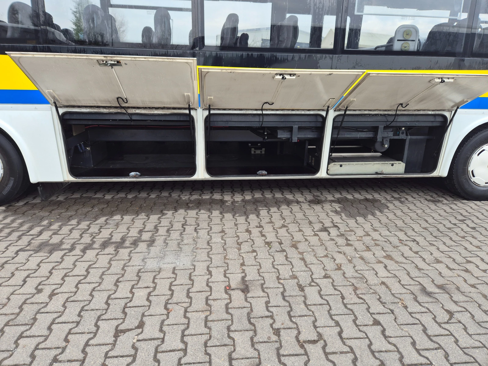 Iveco Classic Irisbus Arway � ��������  51+ 1 �����, ������� 12� | Mobile.bg � ����������� 8