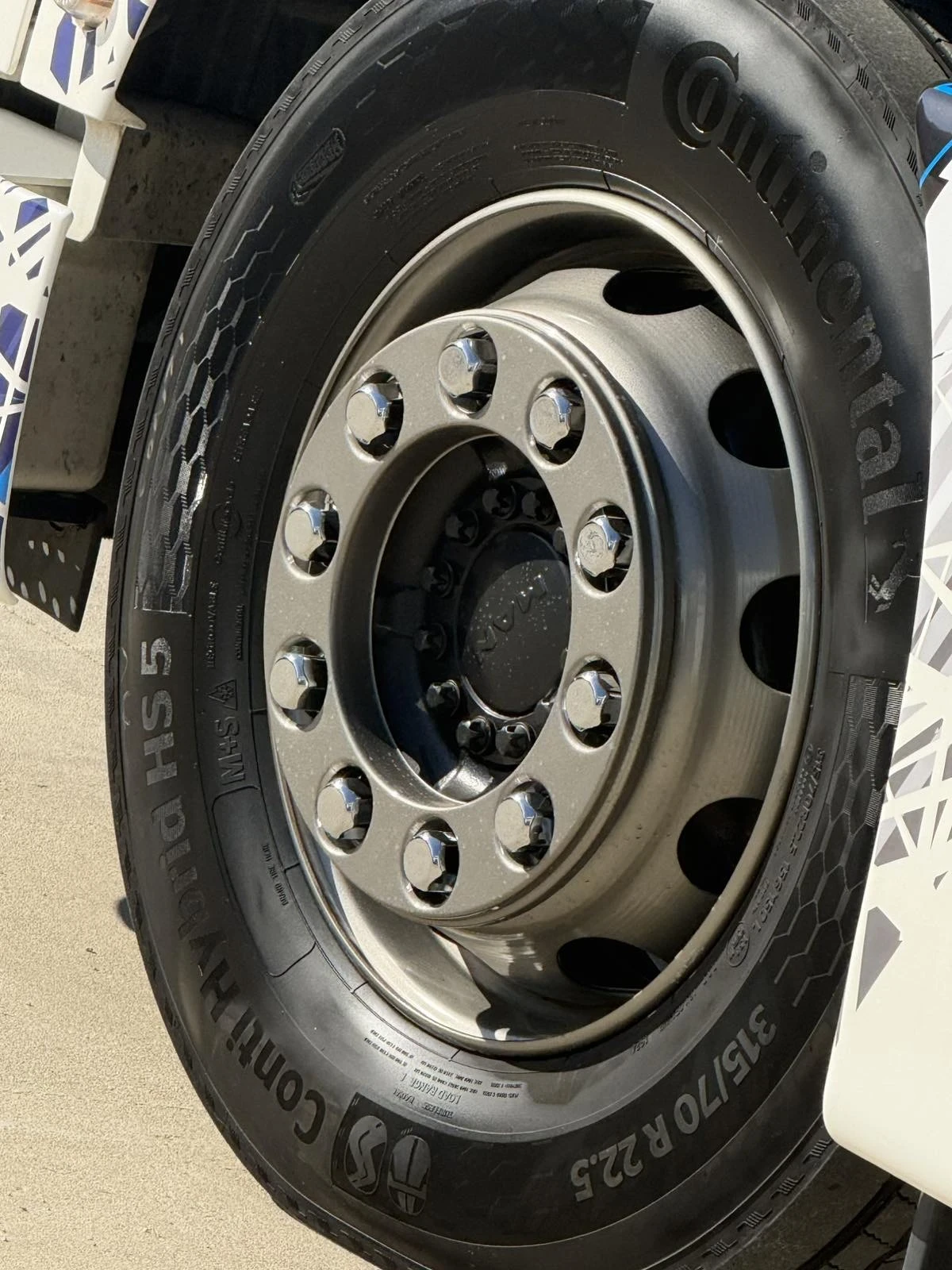 Man Tgx HEROS TRUCKS LEASING - изображение 10