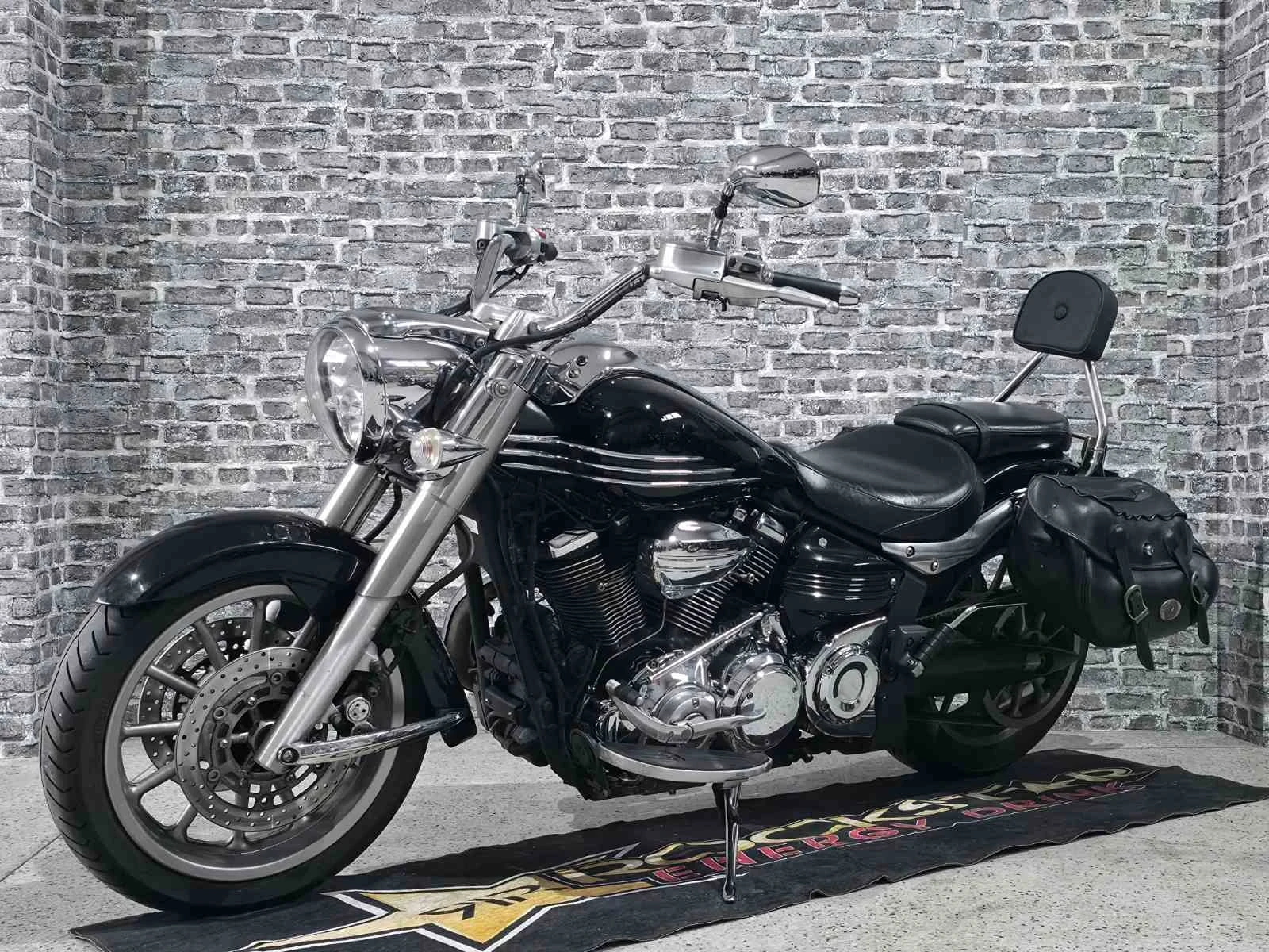 Yamaha Stratoliner Yamaha STRATOLINER XV 1900 - изображение 2