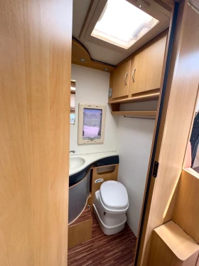 Кемпер Euramobil Форд, снимка 11